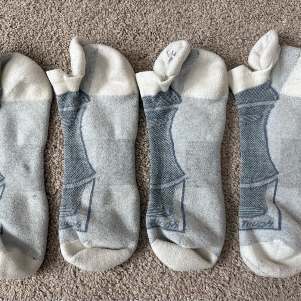 Darn Tough Vermont Men’s Merino Wool No-Show Socks (Lot of 2 Pairs)